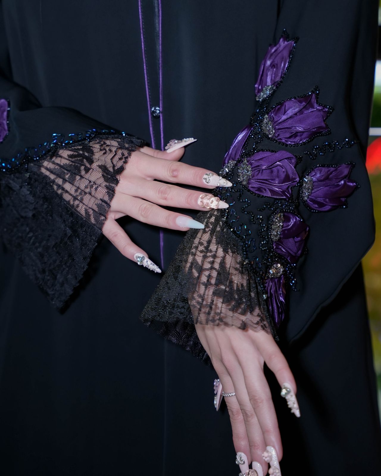 Midnight Grace Abaya – Wonder Forever