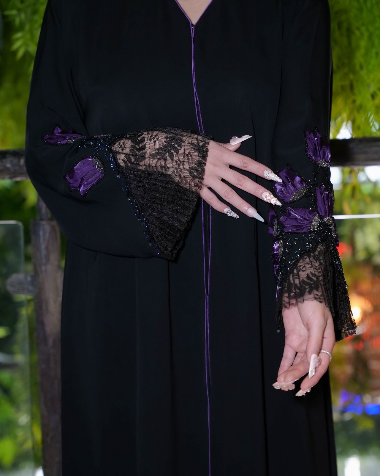 Midnight Grace Abaya – Wonder Forever