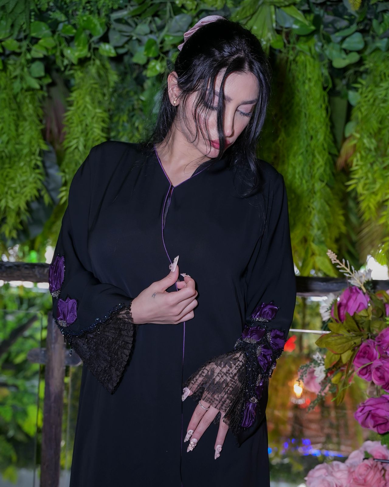 Midnight Grace Abaya – Wonder Forever