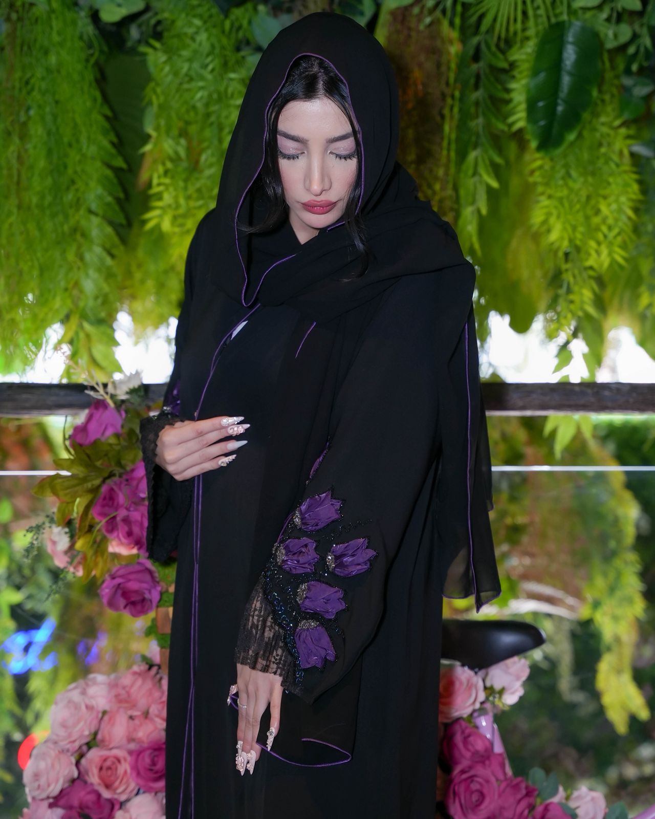 Midnight Grace Abaya – Wonder Forever